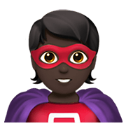 Emoji 🦸🏿 Supereroe: Carnagione Scura su Apple iOS 14.2.