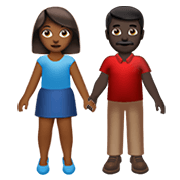 👩🏾‍🤝‍👨🏿 Emoji Mann und Frau halten Hände: mitteldunkle Hautfarbe, dunkle Hautfarbe Apple iOS 14.2.