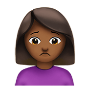 🙍🏾‍♀️ Emoji Mulher Franzindo A Sobrancelha: Pele Morena Escura na Apple iOS 14.2.