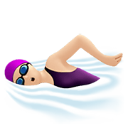 🏊🏻‍♀️ Emoji Mujer Nadando: Tono De Piel Claro en Apple iOS 14.2.