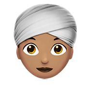 👳🏽‍♀️ Emoji Mujer Con Turbante: Tono De Piel Medio en Apple iOS 14.2.