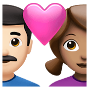 👨🏻‍❤️‍👩🏽 Emoji Liebespaar - Mann: helle Hautfarbe, Frau: mittlere Hautfarbe Apple iOS 14.5.