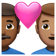 👨🏾‍❤️‍👨🏽 Emoji Casal Apaixonado - Homem: Pele Morena Escura, Homem: Pele Morena na Apple iOS 14.5.