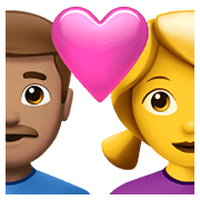 👨🏽‍❤️‍👩 Emoji Pareja Enamorada - Hombre: Tono De Piel Medio, Mujer en Apple iOS 14.5.