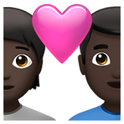 🧑🏿‍❤️‍👨🏿 Emoji Casal Apaixonado: Pessoa, Homem, Pele Escura na Apple iOS 14.5.