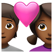 🧑🏾‍❤️‍👩🏾 Emoji Pareja Enamorada: Persona, Mujer, Tono De Piel Oscuro Medio en Apple iOS 14.5.