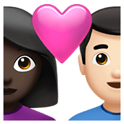 👩🏿‍❤️‍👨🏻 Emoji Casal Apaixonado - Mulher: Pele Escura, Homem: Pele Clara na Apple iOS 14.5.