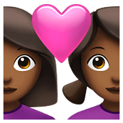 👩🏾‍❤️‍👩🏾 Emoji Casal Apaixonado - Mulher: Pele Morena Escura, Mulher: Pele Morena Escura na Apple iOS 14.5.