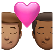 Emoji 👨🏽‍❤️‍💋‍👨🏾 Bacio Tra Coppia - Uomo: Carnagione Abbastanza Chiara su Apple iOS 14.5.