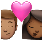 Emoji 👨🏽‍❤️‍💋‍👩🏾 Bacio Tra Coppia - Uomo: Carnagione Olivastra, Donna: Carnagione Abbastanza Scura su Apple iOS 14.5.