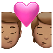 👨🏽‍❤️‍💋‍🧑🏽 Emoji Beijo: Homem, Pessoa, Pele Morena na Apple iOS 14.5.