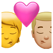 Emoji 🧑‍❤️‍💋‍👨🏼 Bacio Tra Coppia: persona, uomo, Nessun tono della pelle, Carnagione Abbastanza Chiara su Apple iOS 14.5.