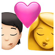 🧑🏻‍❤️‍💋‍👩 Emoji Beijo: Pessoa, Mulher, Pele Clara, Sem tom de pele na Apple iOS 14.5.