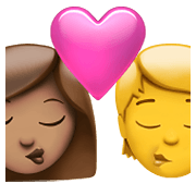 Emoji 👩🏽‍❤️‍💋‍🧑 Bacio Tra Coppia: Donna, persona, Carnagione Olivastra, Nessun tono della pelle su Apple iOS 14.5.