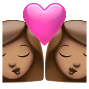 👩🏽‍❤️‍💋‍👩🏽 Emoji Beijo - Mulher: Pele Morena, Mulher: Pele Morena na Apple iOS 14.5.