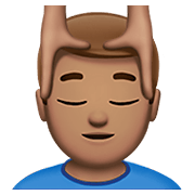 💆🏽‍♂️ Emoji Mann, der eine Kopfmassage bekommt: mittlere Hautfarbe Apple iOS 14.5.