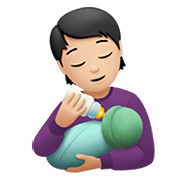 Emoji 🧑🏻‍🍼 Persona Che Allatta: Carnagione Chiara su Apple iOS 14.5.