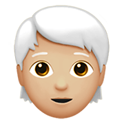 🧑🏼‍🦳 Emoji Erwachsener: mittelhelle Hautfarbe, weißes Haar Apple iOS 14.5.