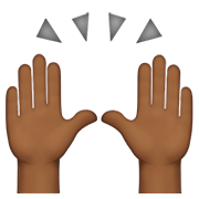🙌🏾 Emoji Mãos Para Cima: Pele Morena Escura na Apple iOS 14.5.