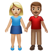👩🏼‍🤝‍👨🏽 Emoji Mann und Frau halten Hände: mittelhelle Hautfarbe, mittlere Hautfarbe Apple iOS 14.5.