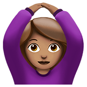 🙆🏽‍♀️ Emoji Frau mit Händen auf dem Kopf: mittlere Hautfarbe Apple iOS 14.5.