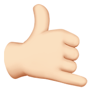 🤙🏻 Emoji ruf-mich-an-Handzeichen: helle Hautfarbe Apple iOS 15.4.