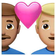 👨🏽‍❤️‍👨🏼 Emoji Liebespaar - Mann: mittlere Hautfarbe, Mann: mittelhelle Hautfarbe Apple iOS 15.4.