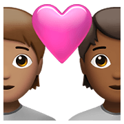 🧑🏽‍❤️‍🧑🏾 Emoji Casal Apaixonado: Pessoa, Pessoa, Pele Morena, Pele Morena Escura na Apple iOS 15.4.