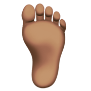 🦶🏽 Emoji Fuß: mittlere Hautfarbe Apple iOS 15.4.