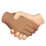 🫱🏽‍🫲🏻 Emoji Handschlag: mittlere Hautfarbe, helle Hautfarbe Apple iOS 15.4.