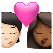 🧑🏻‍❤️‍💋‍👩🏾 Emoji sich küssendes Paar: Person, Frau, helle Hautfarbe, mitteldunkle Hautfarbe Apple iOS 15.4.