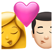 Emoji 👩‍❤️‍💋‍👨🏻 Bacio Tra Coppia - Donna, Uomo: Carnagione Chiara su Apple iOS 15.4.