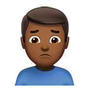 🙍🏾‍♂️ Emoji Homem Franzindo A Sobrancelha: Pele Morena Escura na Apple iOS 15.4.
