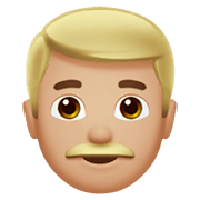 👨🏼 Emoji Mann: mittelhelle Hautfarbe Apple iOS 15.4.