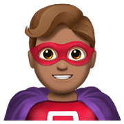 Émoji 🦸🏽‍♂️ Super-héros Homme : Peau Légèrement Mate sur Apple iOS 15.4.