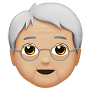 🧓🏼 Emoji älterer Erwachsener: mittelhelle Hautfarbe Apple iOS 15.4.