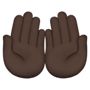 Emoji 🤲🏿 Mani Unite In Alto: Carnagione Scura su Apple iOS 15.4.