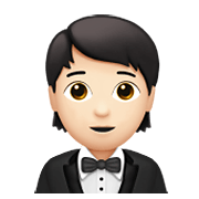 🤵🏻 Emoji Person im Smoking: helle Hautfarbe Apple iOS 15.4.