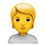Émoji 🙎 Personne Qui Boude sur Apple iOS 15.4.
