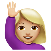 🙋🏼‍♀️ Emoji Frau mit erhobenem Arm: mittelhelle Hautfarbe Apple iOS 15.4.