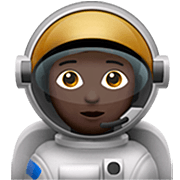 Émoji 🧑🏿‍🚀 Astronaute : Peau Foncée sur Apple iOS 16.4.
