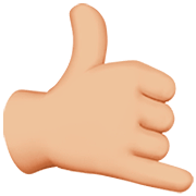 Emoji 🤙🏼 Mano Con Gesto Di Chiamata: Carnagione Abbastanza Chiara su Apple iOS 16.4.