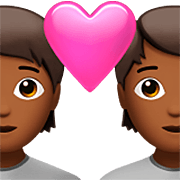 💑🏾 Emoji Pareja Enamorada, Tono De Piel Oscuro Medio en Apple iOS 16.4.