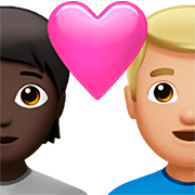 🧑🏿‍❤️‍👨🏼 Emoji Pareja Enamorada: Persona, Hombre, Tono De Piel Oscuro, Tono De Piel Claro Medio en Apple iOS 16.4.