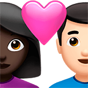 👩🏿‍❤️‍👨🏻 Emoji Liebespaar - Frau: dunkle Hautfarbe, Mann: helle Hautfarbe Apple iOS 16.4.