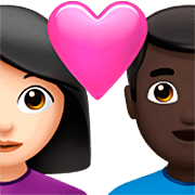 Emoji 👩🏻‍❤️‍👨🏿 Coppia Con Cuore - Donna: Carnagione Chiara, Uomo: Carnagione Scura su Apple iOS 16.4.