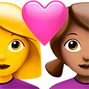 👩‍❤️‍👩🏽 Emoji Pareja Enamorada - Mujer, Mujer: Tono De Piel Medio en Apple iOS 16.4.