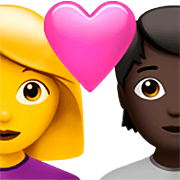 👩‍❤️‍🧑🏿 Emoji Liebespaar: Frau, Person, Kein Hautton, dunkle Hautfarbe Apple iOS 16.4.