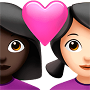 👩🏿‍❤️‍👩🏻 Emoji Casal Apaixonado - Mulher: Pele Escura, Mulher: Pele Clara na Apple iOS 16.4.
