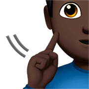 🧏🏿‍♂️ Emoji gehörloser Mann: dunkle Hautfarbe Apple iOS 16.4.